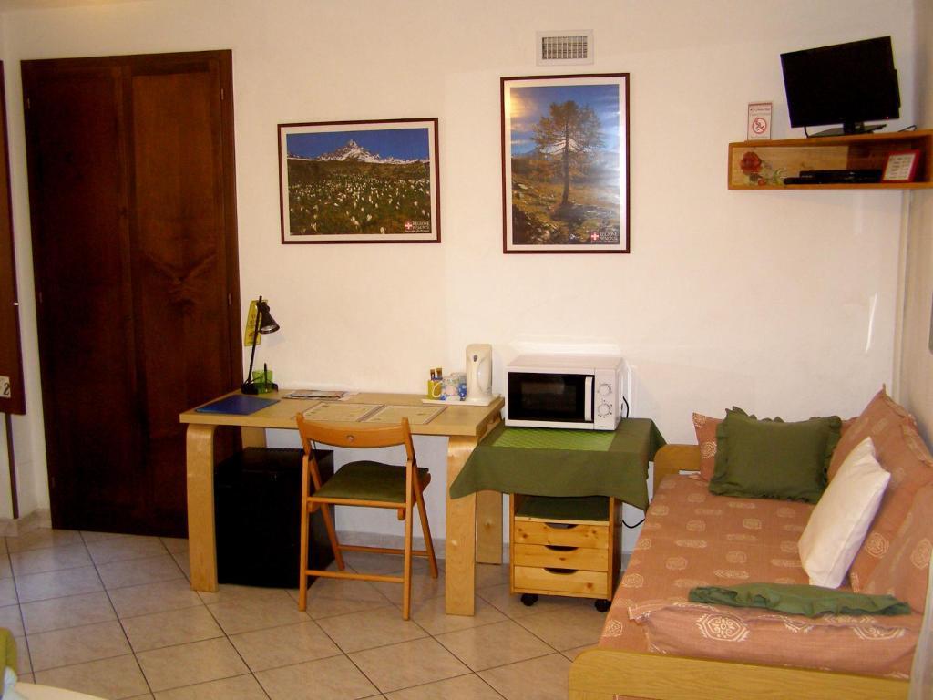 L'Antico Borgo Rooms Rental Caprie Стая снимка